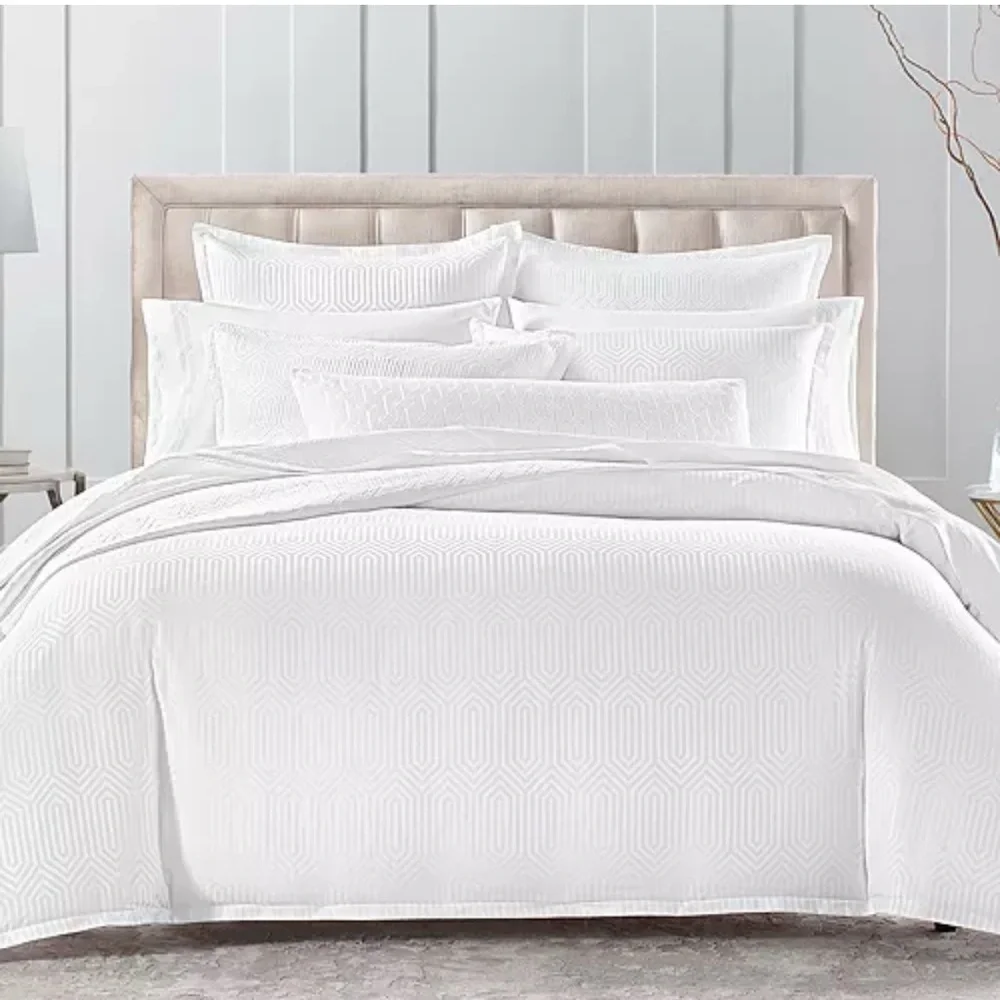 Hudson Park Collection Italian Tivoli Jacquard Standard Sham in White NWT $180